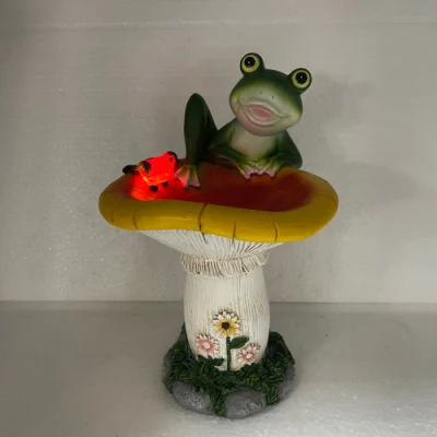 Hot Sale Resin Mushroom and Frog Solar Light with Bird Feeder Outdoor Garden Solar LED Light